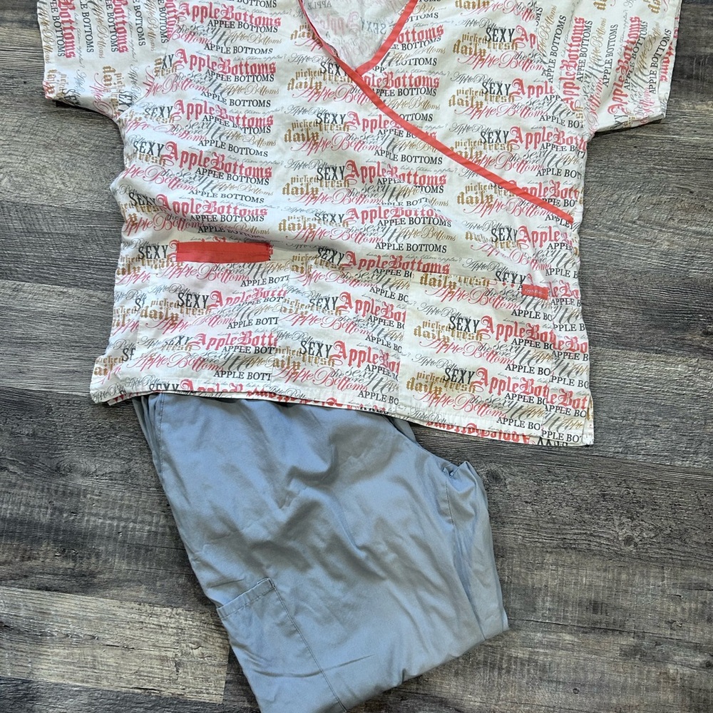 Apple Bottoms Graphic Print Pajama Set